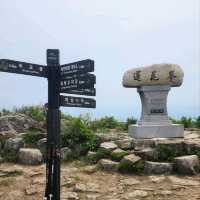 Yeonhwabong Peak Hits Just Right