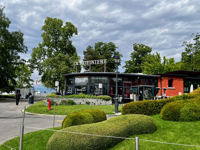 ☕ La Potinière – Geneva’s Lakeside Café-Brasserie