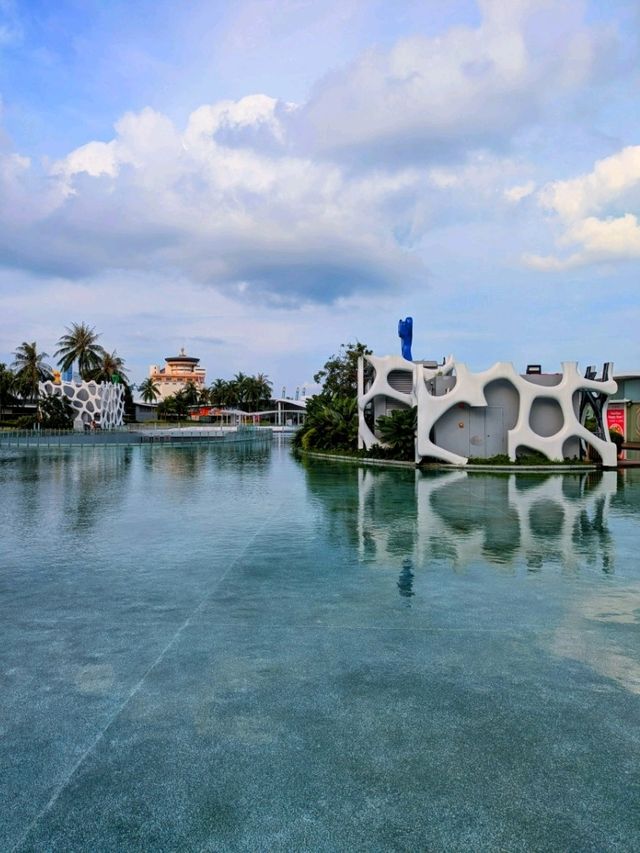 VivoCity - The tourist hub