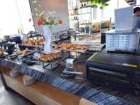 Holiday Inn Siracha: ดูหรู อยู่สบาย ราคาสุดคุ้ม
