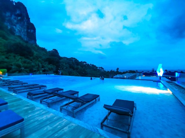 Blue Sotel Smart กระบี่