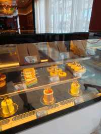 Chill Vibes & Sweet Treats at Coralz Bistro
