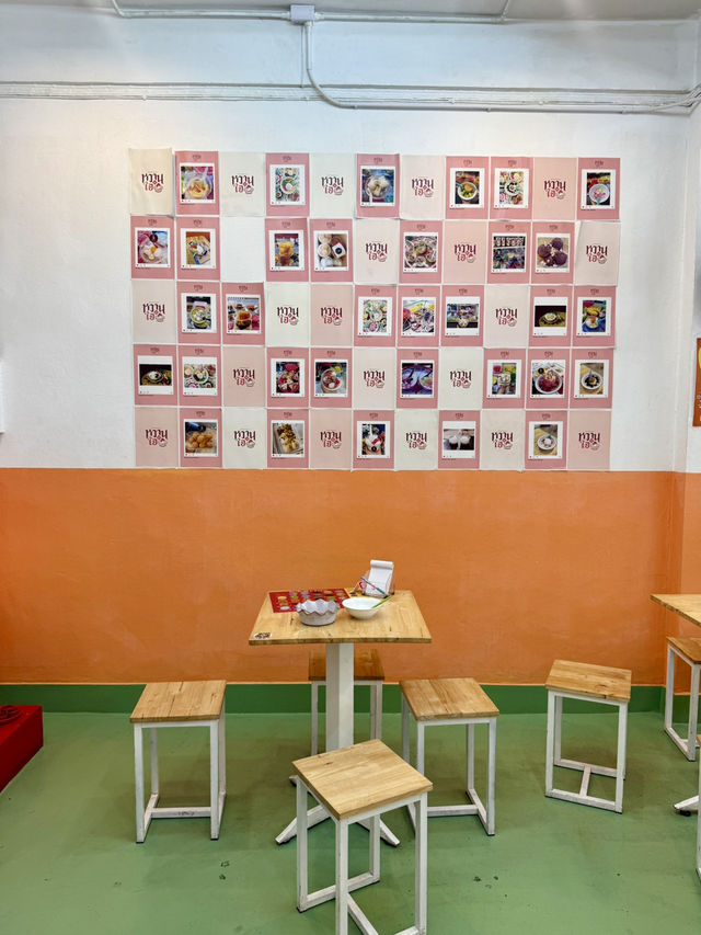 ร้านขนมหวานน้ำกะทิโบราณ ย่านเมืองใหม่ชลบุรี