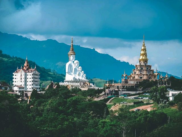 ผาซ่อนแก้ว ⛰️ เพชรบูรณ์ หน้าฝน