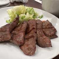 🔥 Worth the Wait – Beef Tongue Perfection at Gyutan Kaku, Vlandome