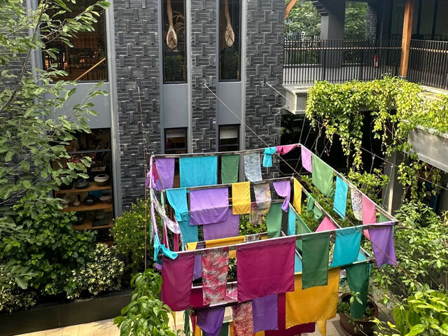 Chiang Mai's Hidden Gem: Kalm Village — A Haven of Art and Serenity! 🌿🎨