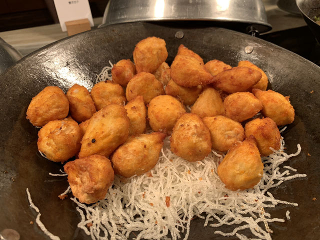 🍽️ Diverse Flavors at Makan Kitchen, DoubleTree by Hilton JB