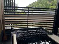 Fufu Kawaguchiko: A Luxurious Retreat with Mt. Fuji Views! 🇯🇵🗻