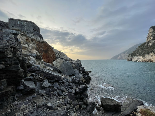 Discover Al Gabbiano – Sea‑View Dining on the Italian Riviera 🌊🍝