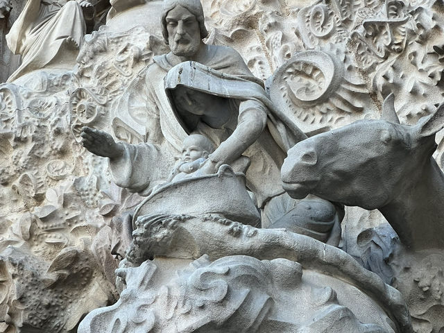 Sagrada Família – Barcelona’s Iconic Masterpiece 🇪🇸⛪
