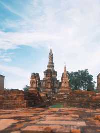 เที่ยว "อุทยานประวัติศาสตร์สุโขทัย" 🇹🇭