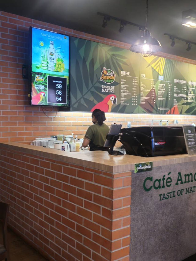 🌿 Amazon คาเฟ่สายกรีน @ ปตท. เส้นลงหาดบางแสน 🌿