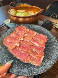台中美食｜從生蛋拌牛肉到金黃雜炊，一鍋吃出驚喜