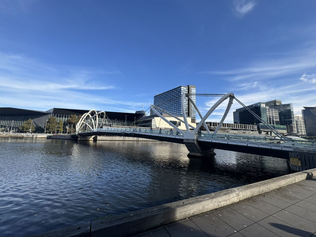 ✨ Melbourne in 4 Iconic Stops ✨