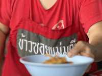 Khao Soi Mae Manee– ตำนาน 40 ปี 