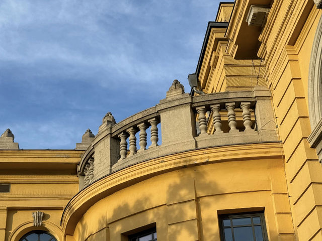 Szechenyi Thermal Bath: My Recent Experience & Tips for Your Visit! ♨️🤩