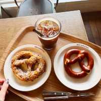 Bready Post Cafe