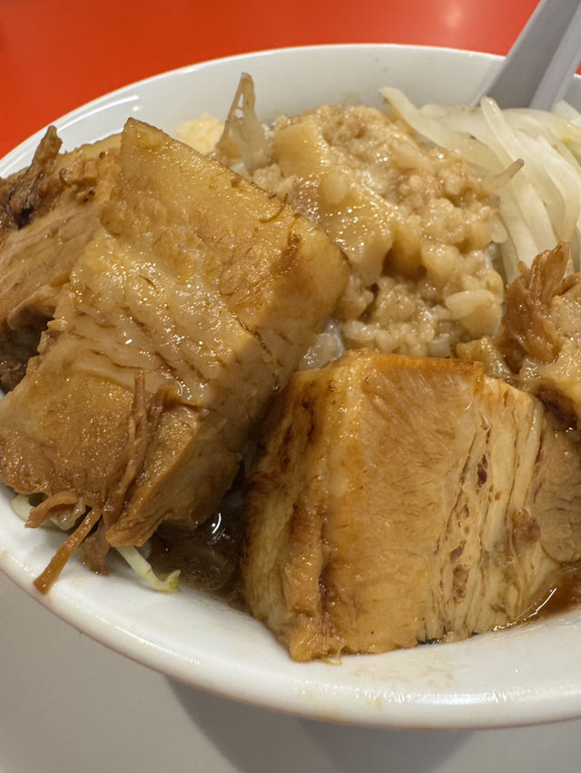 【福岡旅行】博多で二郎系ラーメン🍜