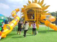 一座太陽、月亮與地球的遊樂場#崁頂共融遊戲場(崁頂公園)屏東縣崁頂鄉