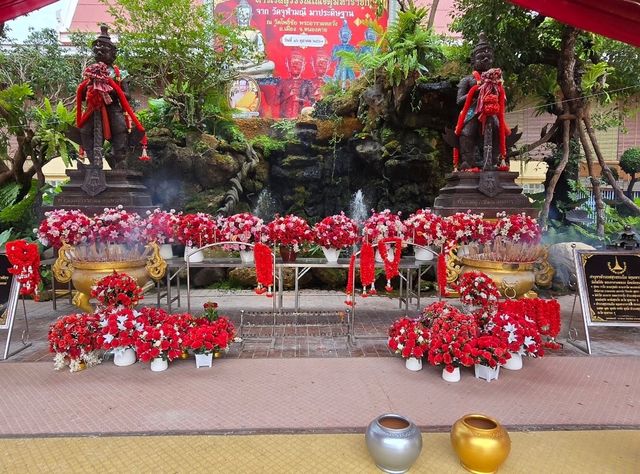 หลวงพ่อพระใส พระคู่บ้านคู่เมือง จังหวัดหนองคาย
