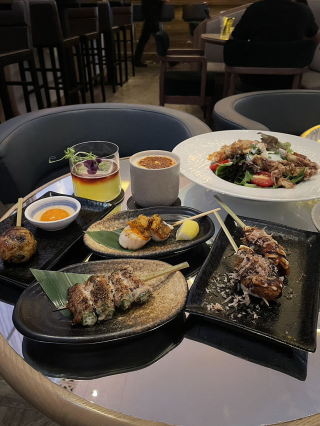 時尚酒吧與居酒屋美食