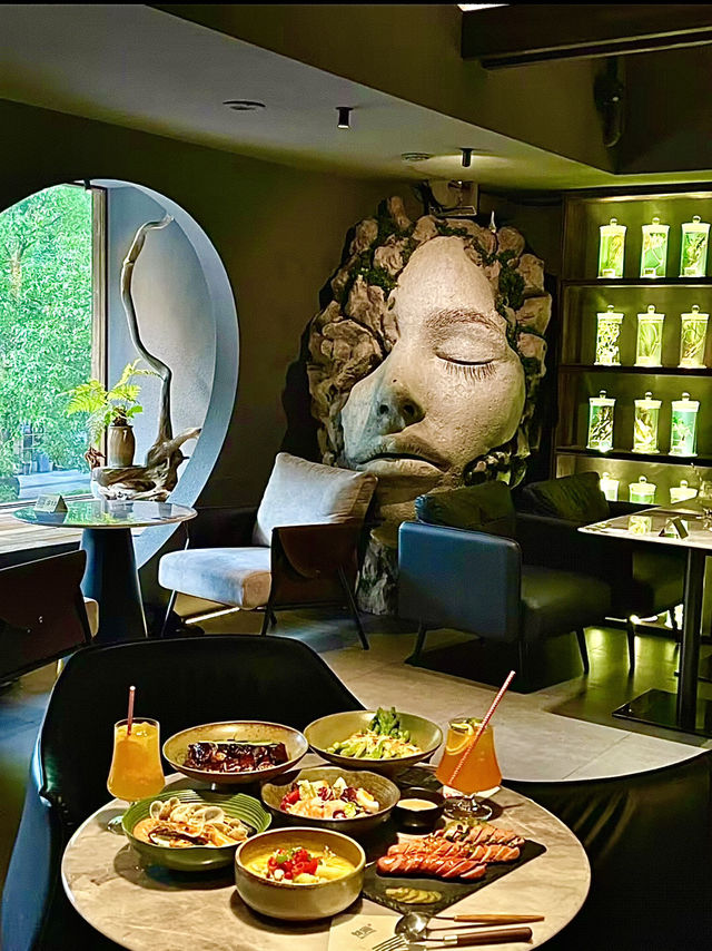 Yiwu - perfect place for budget luxury travel
