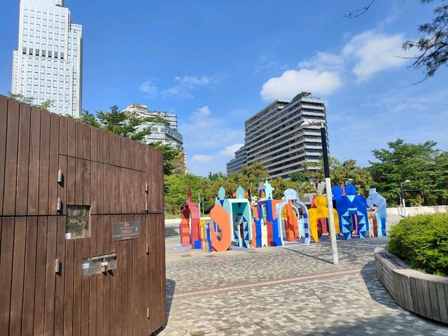 พิกัดมุมถ่ายรูป Hong Kong Museum of Art 🖼️