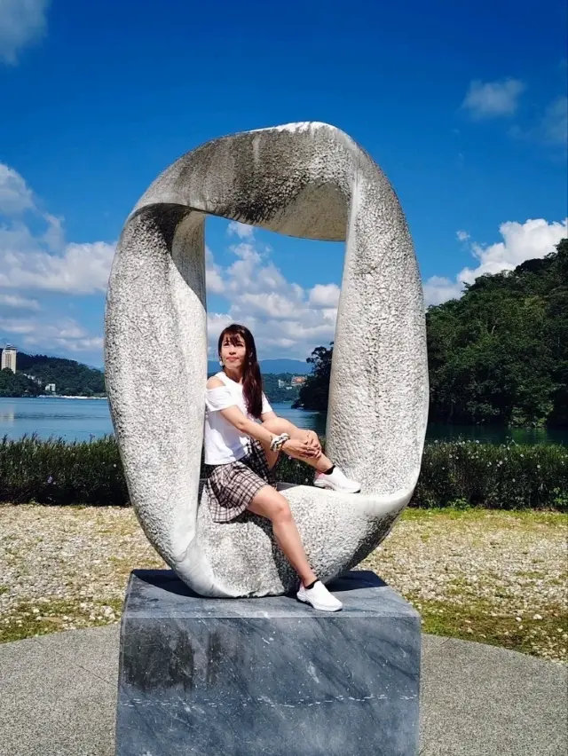 人生第一次環騎日月潭，沿途風景美到哭出來☺️