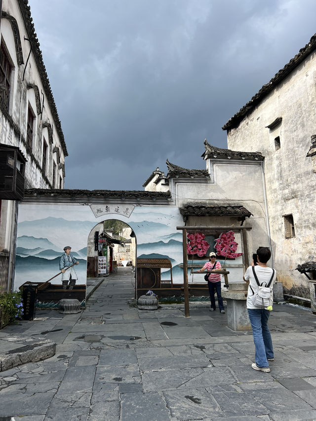 🇨🇳 Wandering Through Time — Xidi & Hongcun, the Soul of Anhui 🇨🇳 Wandering Through Time — Xidi & Hongcun, the Soul of Anhui