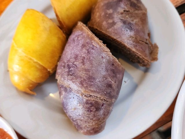 Waterfall Views & Foodie Dreams: Chom Thong’s Must-Try Eats 🇹🇭🌄