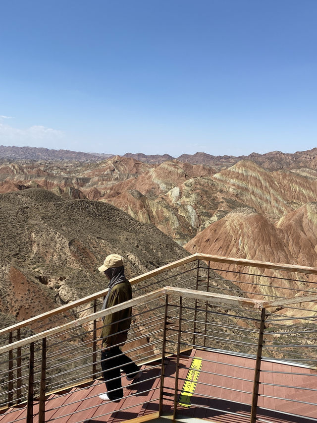 🌈 Shuimo Danxia — ภูเขาสีรุ้งกลาง Lanzhou 🌈 Shuimo Danxia — ภูเขาสีรุ้งกลาง Lanzhou