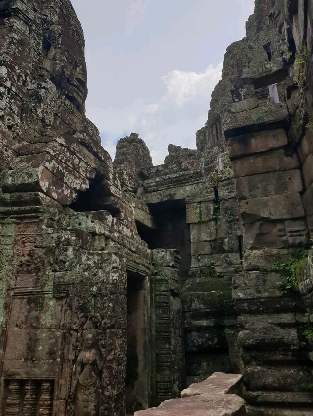 Mystical Faces🌧️ Mystical Faces🌧️