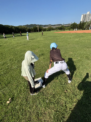 網站⚾️炸裂汗水！竹北世興球場「雷爵棒球俱樂部」前職棒教練團超狂燃脂體驗✨