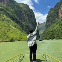 Beautiful Ha Giang - Nho Que River in VietNam
