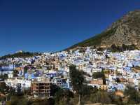 Chefchaouen: Morocco's Blue Gem 🏞️💙