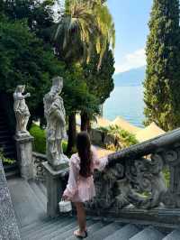 빌라 모나스테로(Villa Monastero) 방문은 아름다운 코모 호수 중심부에서 멋진 경험이었습니다! 🇮🇹