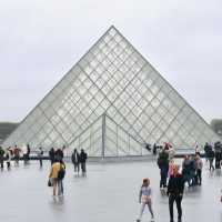 France 🇫🇷 Paris - Louvre Museum