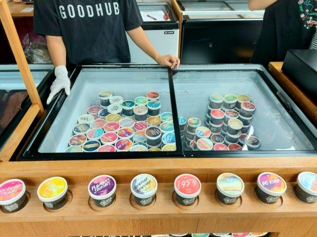 ไอศกรีมพรีเมี่ยมอร่อยยืนหนึ่ง