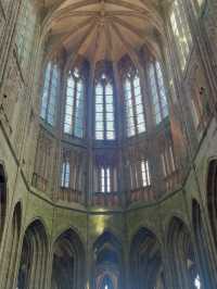 【フランス🇫🇷】フランスの奇跡、モン・サン＝ミッシェルを訪ねて⛪🕊️