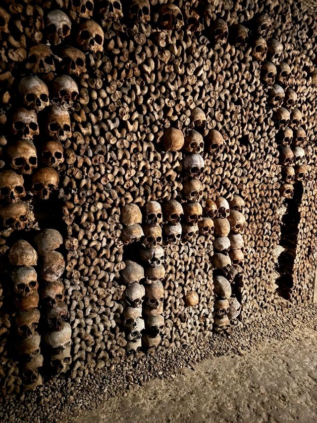 Cozy yet spooky in Paris 💫 Cozy yet spooky in Paris 💫