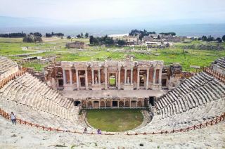 Turkey | Hierapolis Ancient Theater & Pamukkale.
