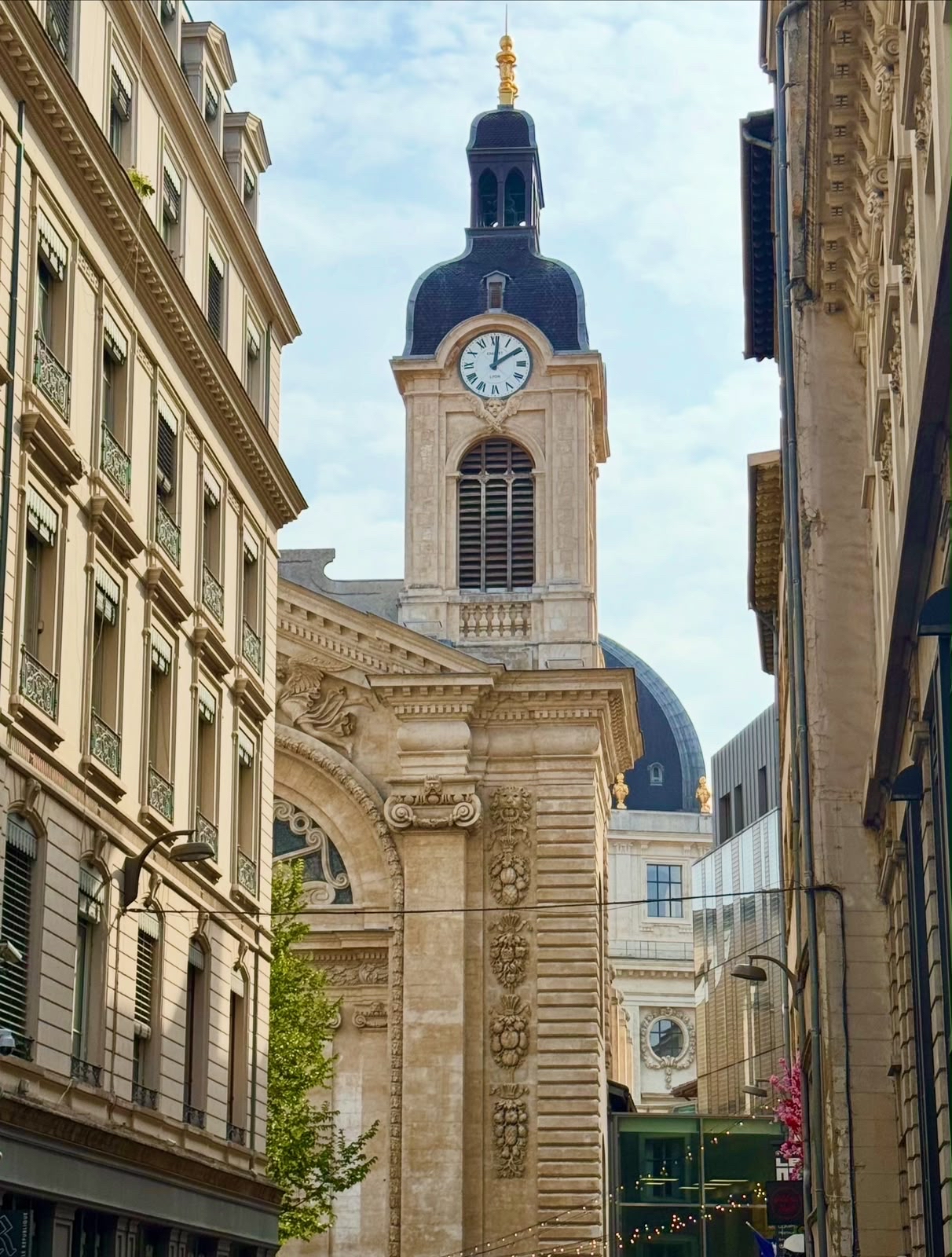 Lyon is one of those cities that steals your heart slowly and then all at once. 🇫🇷