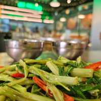 Delicious Thai Delicacies - Aroi Thai Restaur