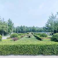 Sheraton, Surrounded by Nature