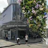 A beautiful modern mall in Shenzhen 