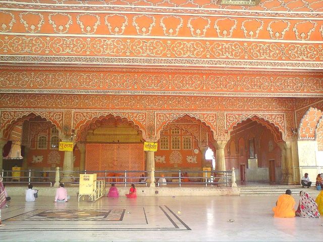 A Spiritual Marvel in Jaipur 🇮🇳