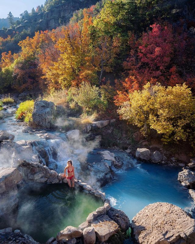 The Ultimate Leaf Peeping Secret Revealed! 😍🍁🌳 Swipe Right for a Guide to Utah's Breathtaking Autumn Beauty!