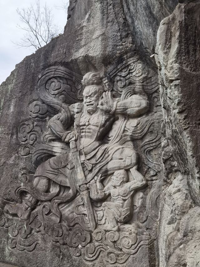 新昌大佛寺，平靜心情的好去處