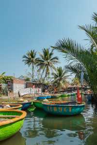 25元就能體驗極具越南特色的椰子船