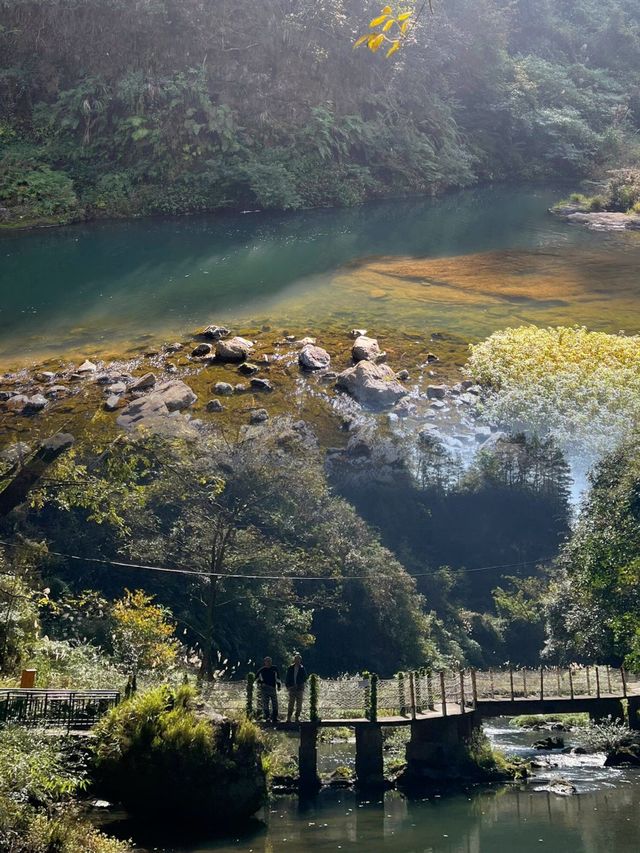 貴陽｜徒步香火岩翻山越嶺，闖進綠野仙踪